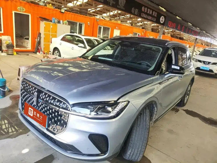 Lincoln Adventurer 2023 2.0T 2WD Zunya Edition
