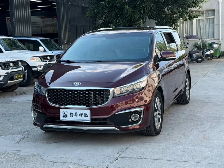 Kia Carnival (Import) 2017 2.2T Luxury China V