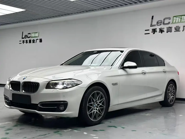 BMW 5 Series 2014 525Li Luxury Design Package