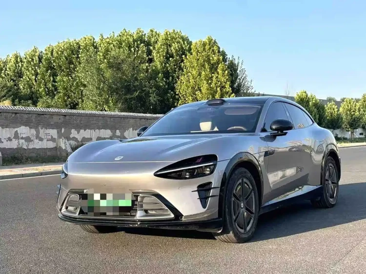 Xiaomi Auto Xiaomi YU7 2025 Extended Range RWD Edition