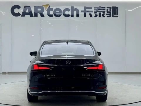 Lexus ES 2022 200 Excellence Edition