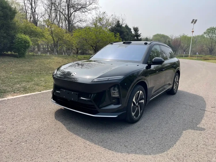 NIO ES6