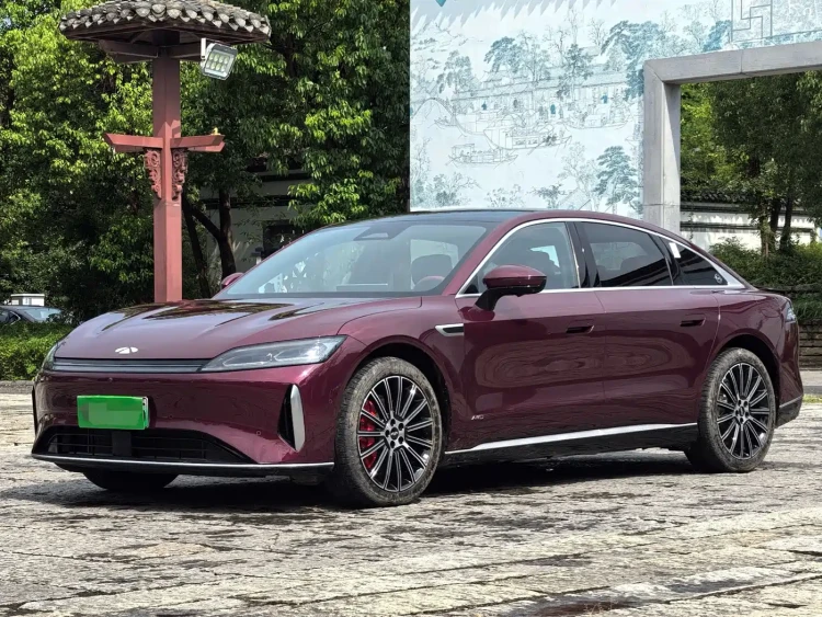 Chery Fengyun Fengyun A9L 2025 Model 4WD High-performance Summit Edition