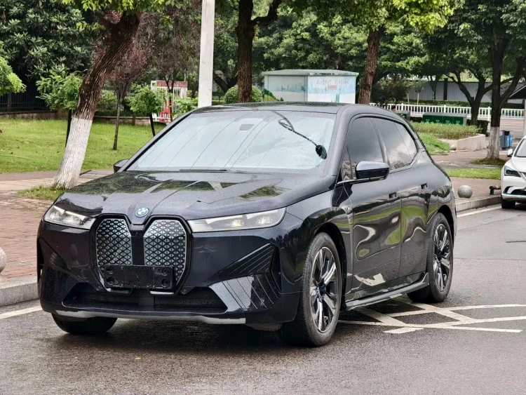 BMW iX 2023 Facelift xDrive50