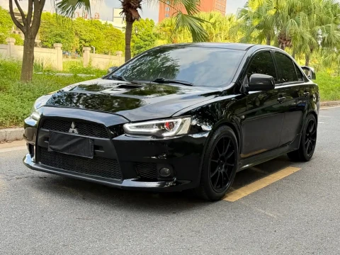 Mitsubishi Lancer EX 2014 Racing Edition 1.8L Manual Comfort