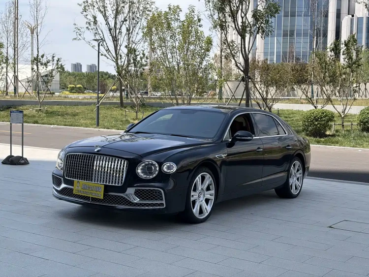 Bentley Flying Spur 2015 4.0T V8 Luxury Edition