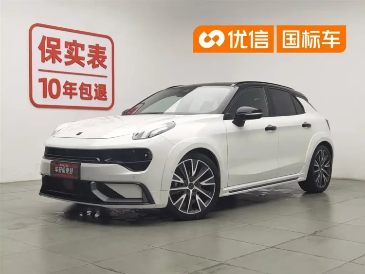 Lynk & Co 02 Hatchback 2022 2.0TD Pro