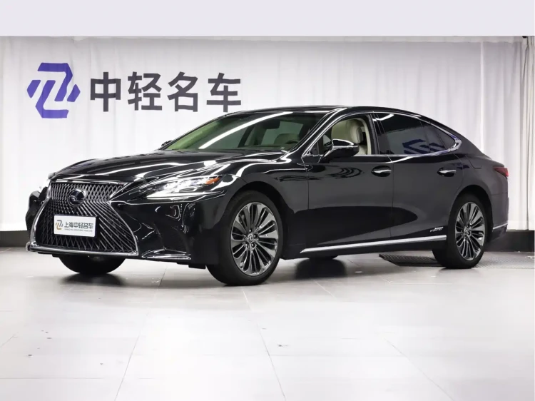 Lexus LS 2018 500h Executive Edition China V