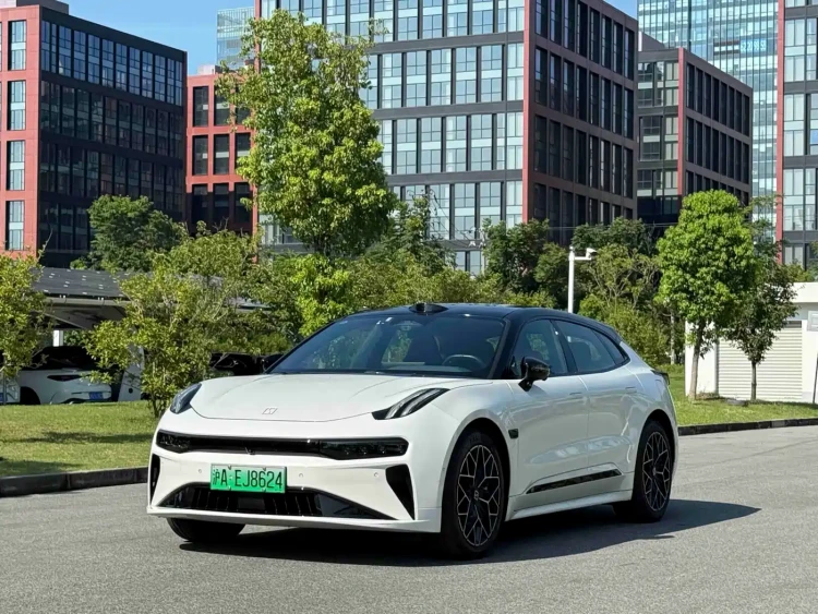 ZEEKR 001 2024 WE Edition 95kWh AWD