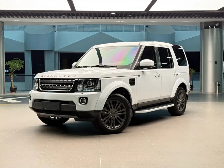 Land Rover Discovery 2016 3.0 SC Gloss Black Collector's Edition HSE