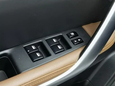 Dongfeng Aeolus Dongfeng Fengshen AX4 2018.01 40500 км