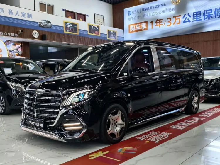 Mercedes-Benz Vito 2024 2.0T Business 7-Seater