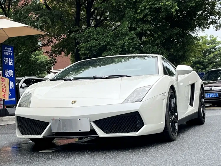 Lamborghini Gallardo 2011 LP 550-2 Tricolore