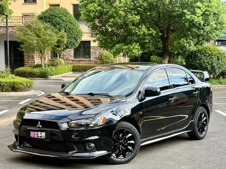 Mitsubishi Lancer EX 2016 1.8L Manual Black & White Replica Edition