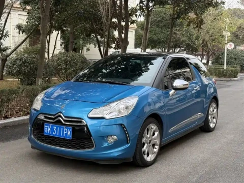 DS 3 Classic 2012 1.6L Style Edition