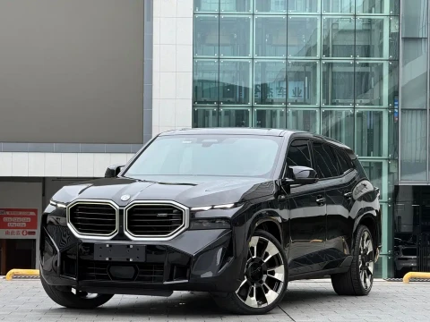 BMW XM 2023 50e