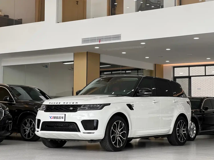 Land Rover Range Rover Sport 2022 3.0 L6 Gloss Black Edition