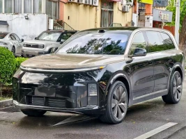 Li Auto Li Xiang L9 2026 Base Model