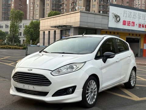 Ford Fiesta 2014 Hatchback 1.0 GTDi Automatic Sport
