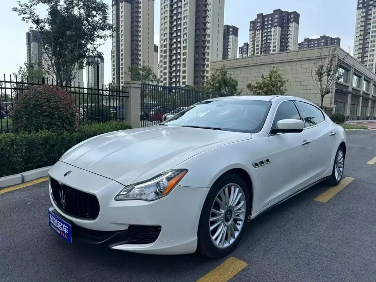 Maserati Quattroporte 2013 3.0T Standard
