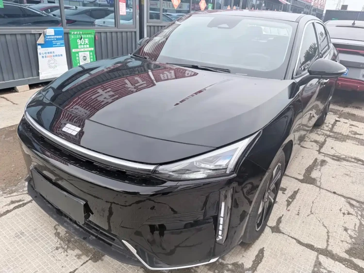 Geely Galaxy Galaxy L6 2025 EM-i 140km Explorer+ Edition