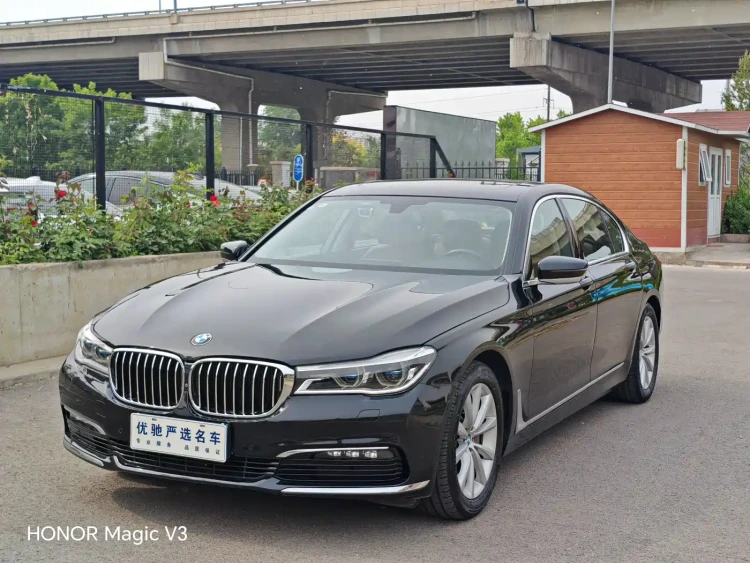 BMW 7 Series 2016 730Li Luxury