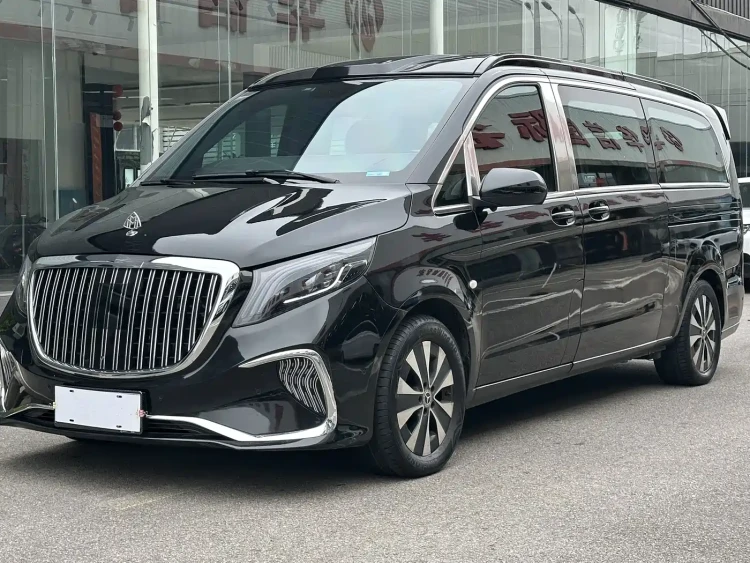 Mercedes-Benz Vito 2023 2.0T Elite 7-Seater