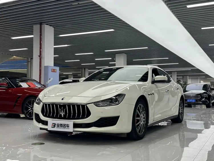 Maserati Ghibli 2018 Facelift 3.0T Standard Edition