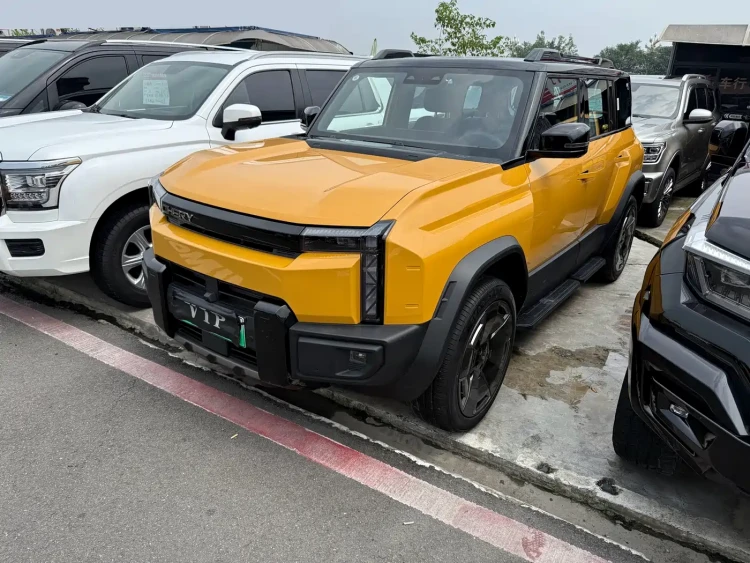 Chery Fengyun Storm X3L 2025 Model 4WD Premium Edition