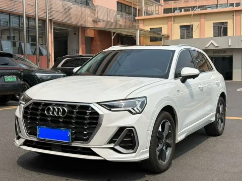 Audi Q3 2021 35 TFSI Fashion Sport