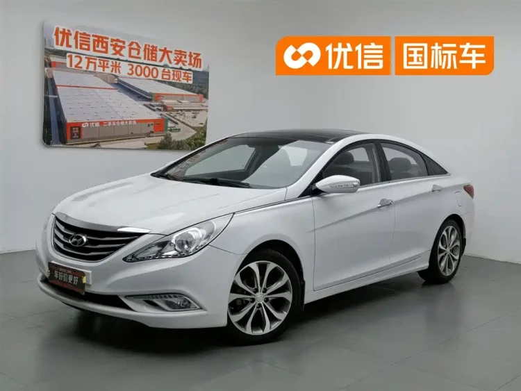 Hyundai Sonata 2013 2.0L Automatic Supreme Edition