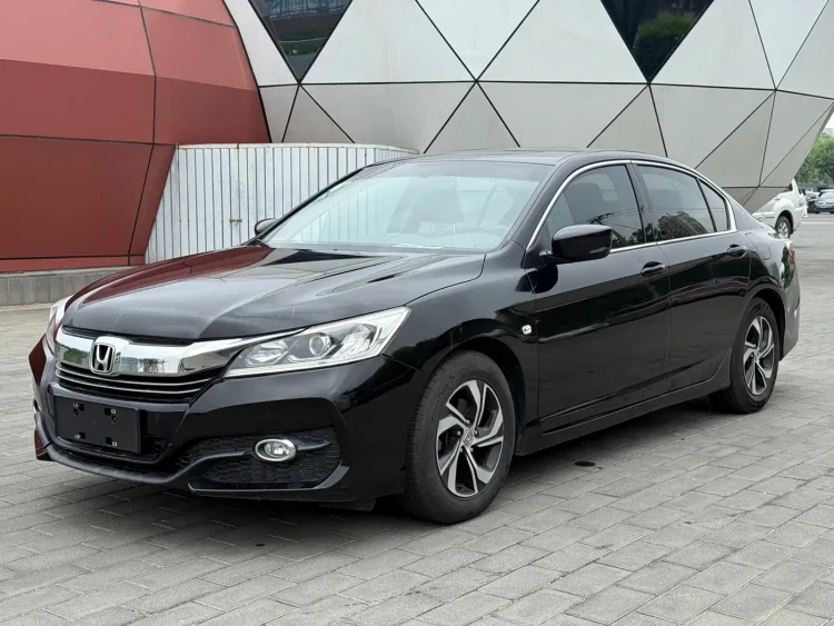 Honda Accord 2016 2.0L Comfort Edition