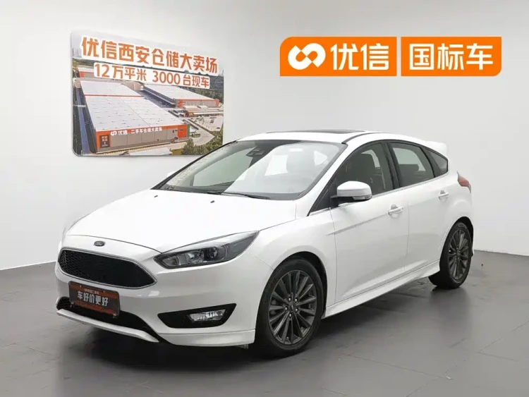 Ford Focus 2015 Hatchback EcoBoost 180 Automatic Sport