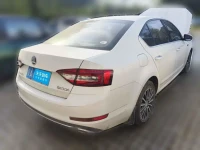 Škoda Octavia 2019 TSI230 DSG Luxury Edition