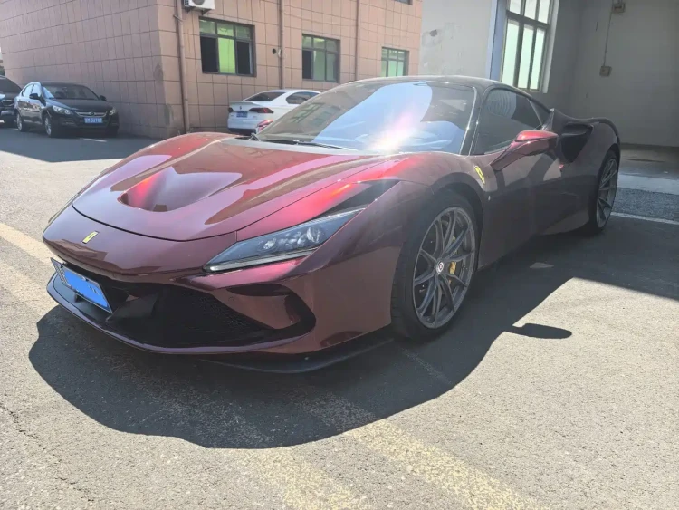 Ferrari F8 2019 Tributo 3.9T V8