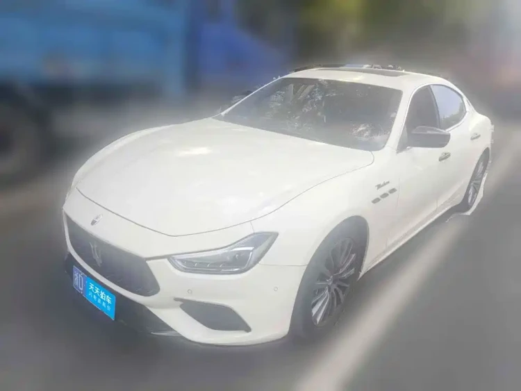Maserati Ghibli 2023 3.0T Modena
