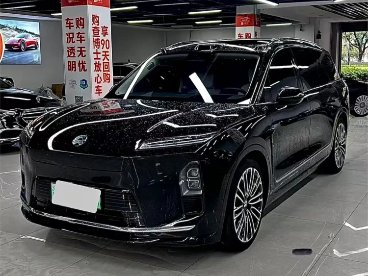 NIO ES8 2025 Base Model