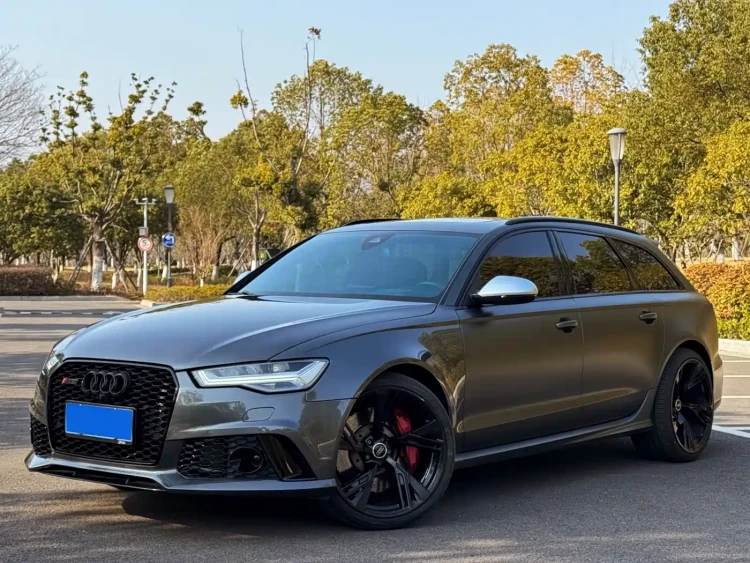 Audi RS 6 2016 RS 6 4.0T Avant