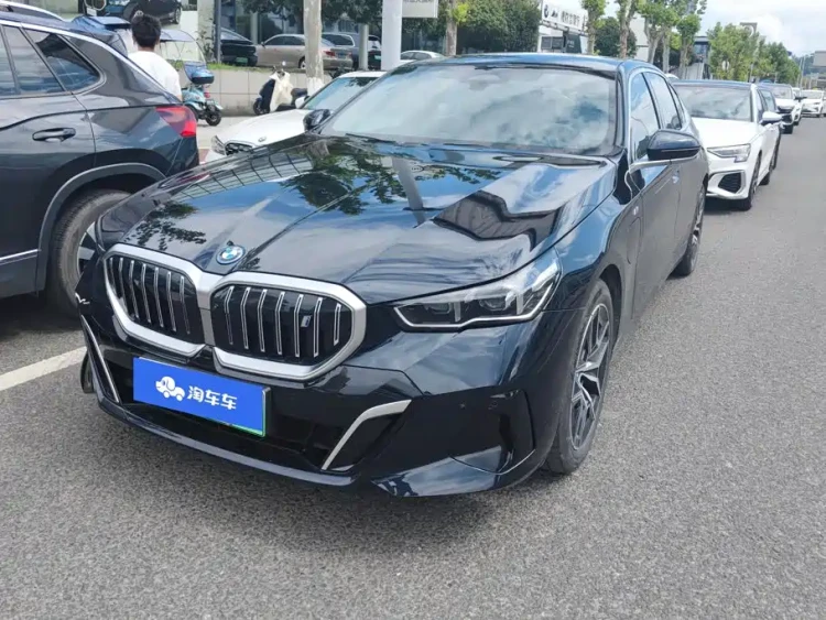 BMW i5 2025 eDrive 40L M Sport Package
