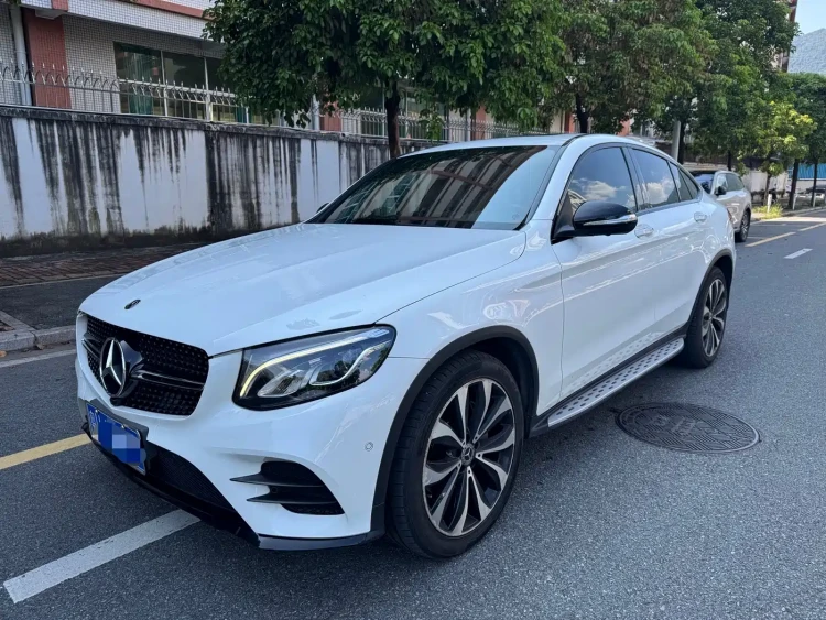 Mercedes-Benz GLC Coupe 2019 GLC 260 4MATIC Coupe SUV