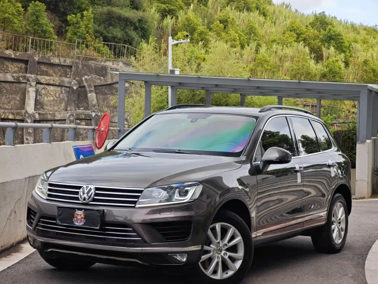 Volkswagen Touareg 2016 3.0TSI Standard