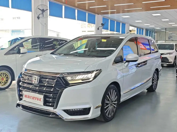 Honda Elysion 2024 2.0L e:HEV Luxury Edition