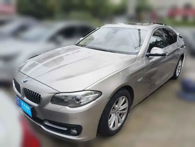 BMW 5 Series (Import) 2014 520i Classic