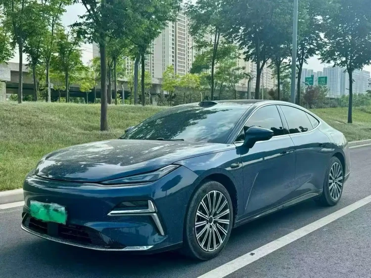 Geely Galaxy Galaxy Xingyao 8 2025 130km EM-P Starship Edition