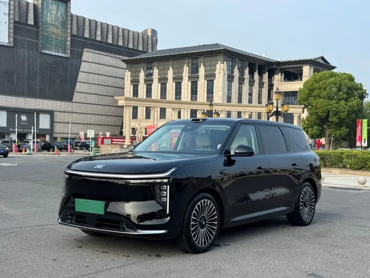 IM Motors IM LS8 2026 Model Base Version 5-seater