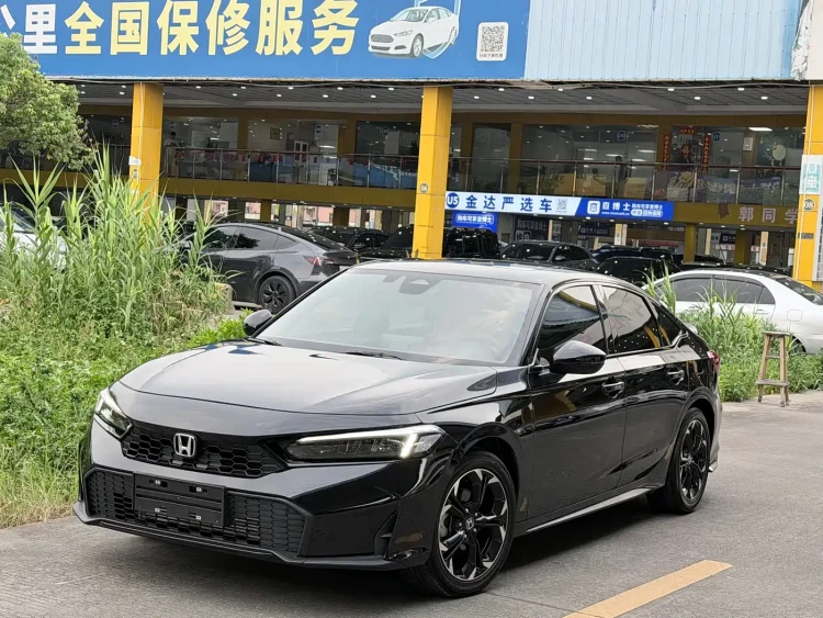 Honda Civic 2025 240TURBO CVT Smart Fun Pro
