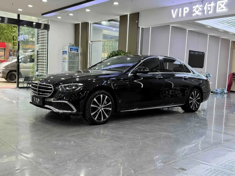 Mercedes-Benz E-Class New Energy 2022 E 350 e L Plug-in Hybrid Sedan