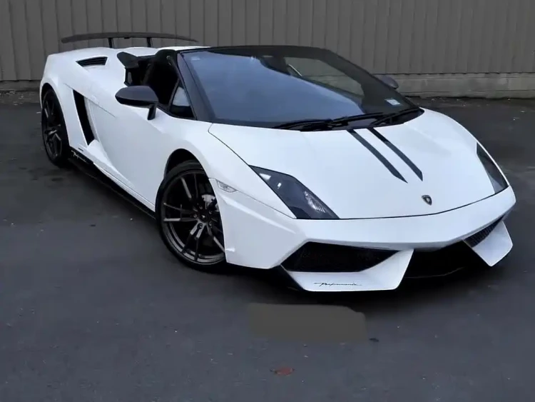 Lamborghini Gallardo 2011 LP 570-4 Spyder Performante