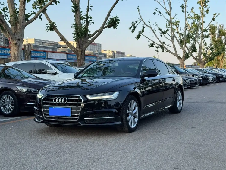 Audi A6L 2018 30th Anniversary 35 TFSI Fashion