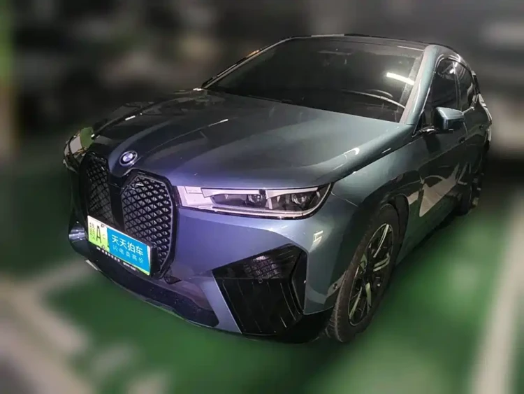 BMW iX 2022 xDrive40